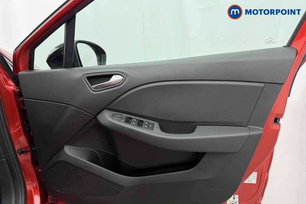 Renault Clio Evolution Manual Petrol Hatchback - Stock Number (1628444) - 14th supplementary image
