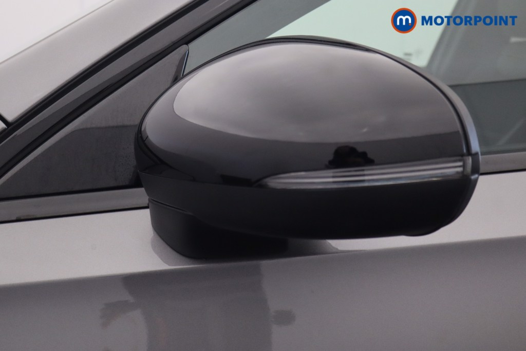 Mercedes-Benz A Class Amg Line Premium Edition Automatic Petrol Saloon - Stock Number (1628882) - 29th supplementary image