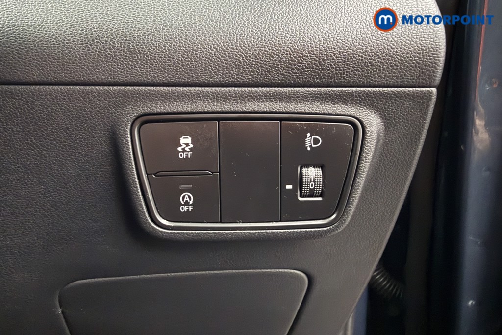 Hyundai Tucson Se Connect Manual Petrol SUV - Stock Number (1629038) - 5th supplementary image