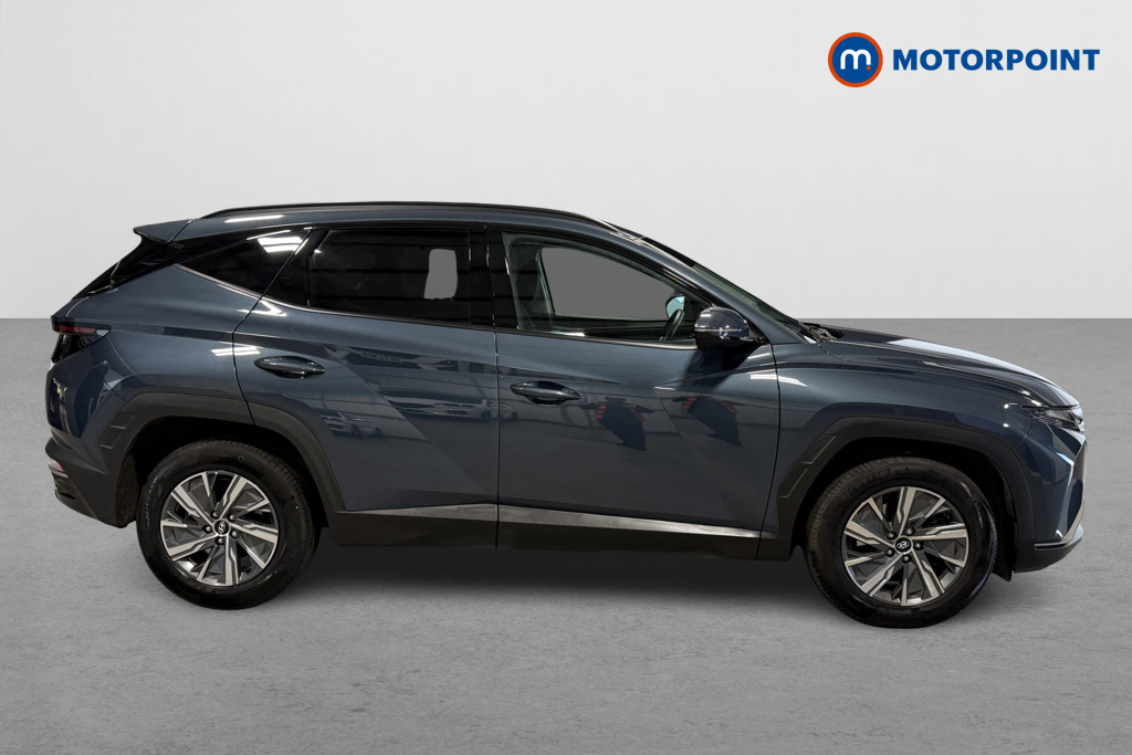 Hyundai Tucson Se Connect Manual Petrol SUV - Stock Number (1629038) - Drivers side