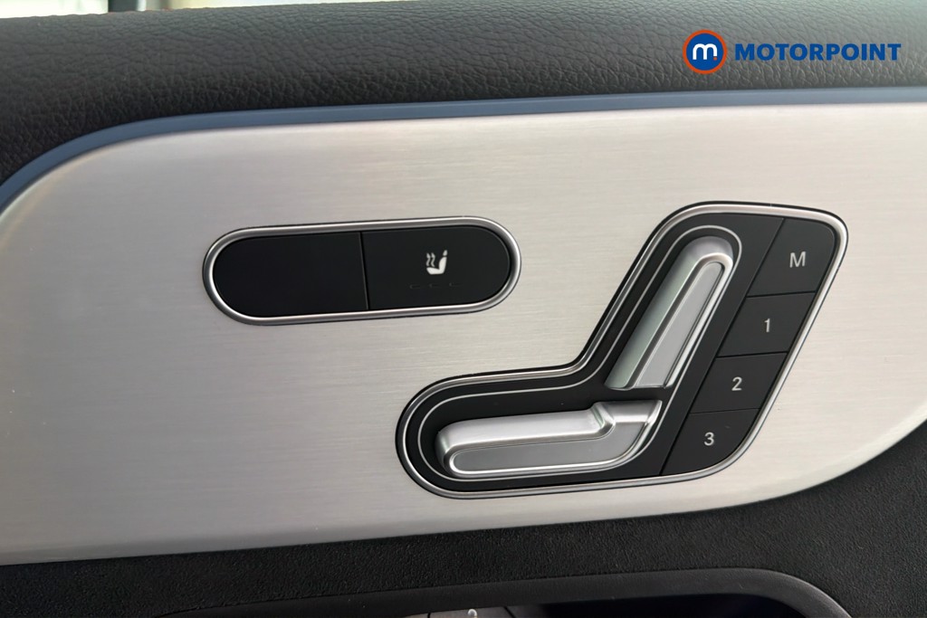 Mercedes-Benz B Class Amg Line Automatic Diesel Hatchback - Stock Number (1629258) - 14th supplementary image