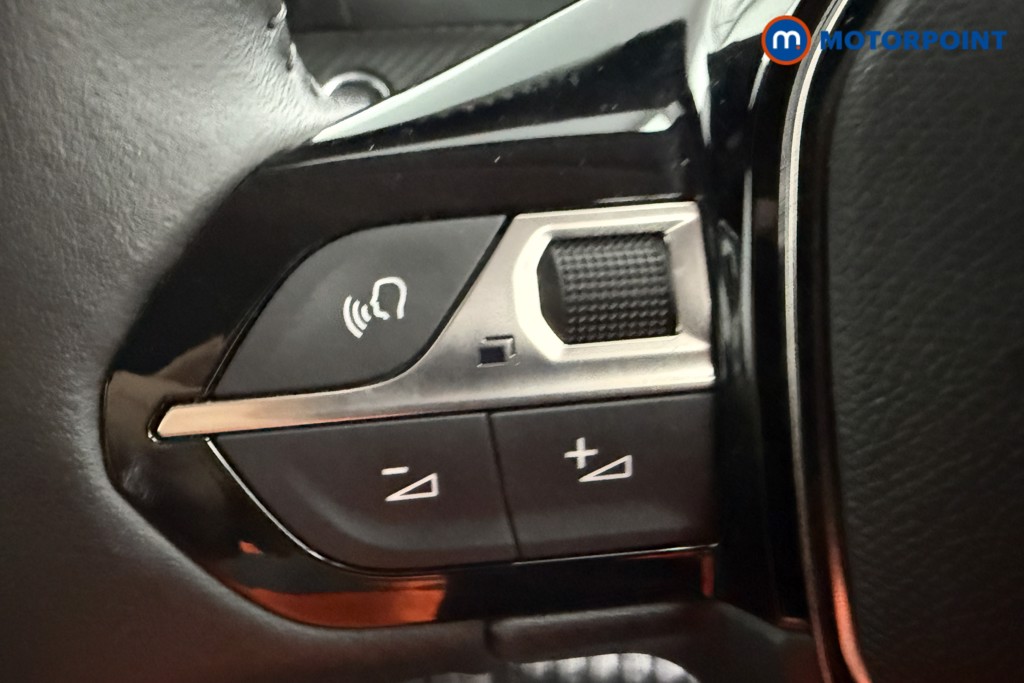 Peugeot 208 Allure Manual Petrol Hatchback - Stock Number (1630152) - 3rd supplementary image
