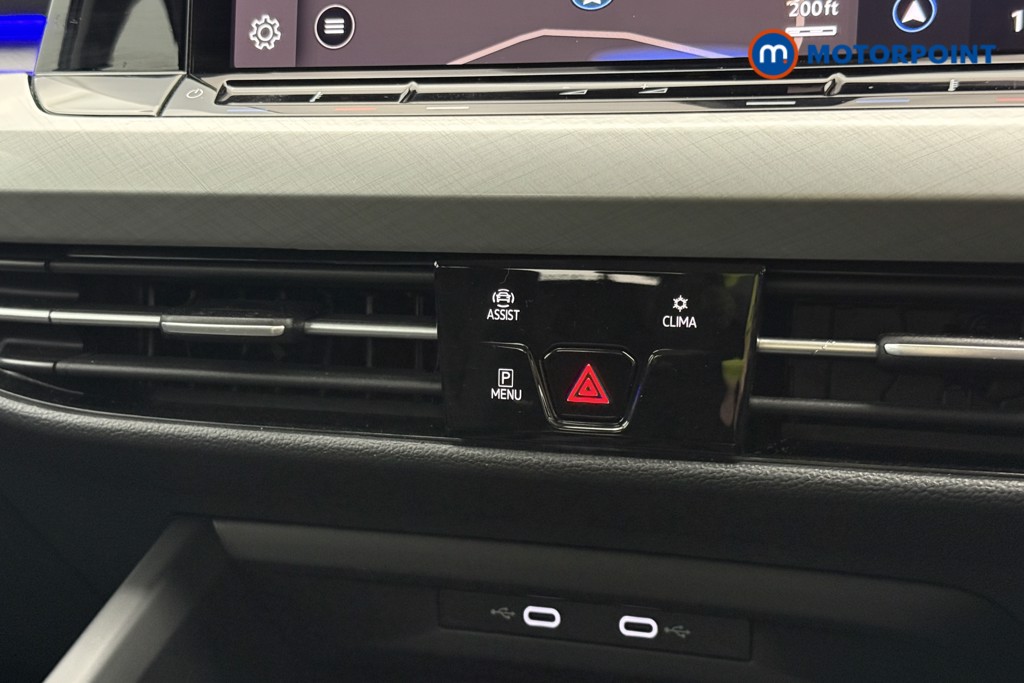 Volkswagen Golf Life Manual Petrol Hatchback - Stock Number (1630597) - 12th supplementary image