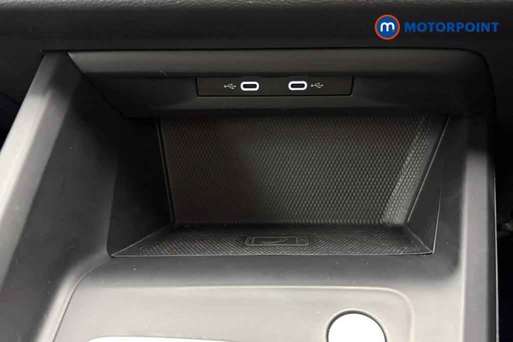 Volkswagen Golf Life Manual Petrol Hatchback - Stock Number (1630597) - 13th supplementary image