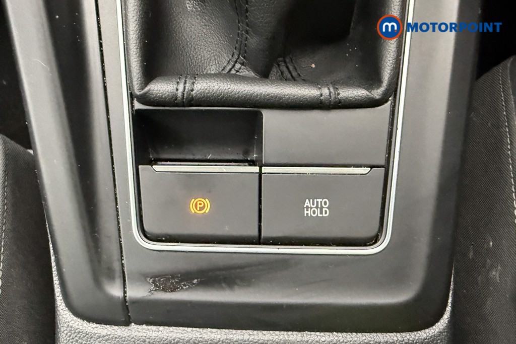 Volkswagen Golf Life Manual Petrol Hatchback - Stock Number (1630597) - 14th supplementary image