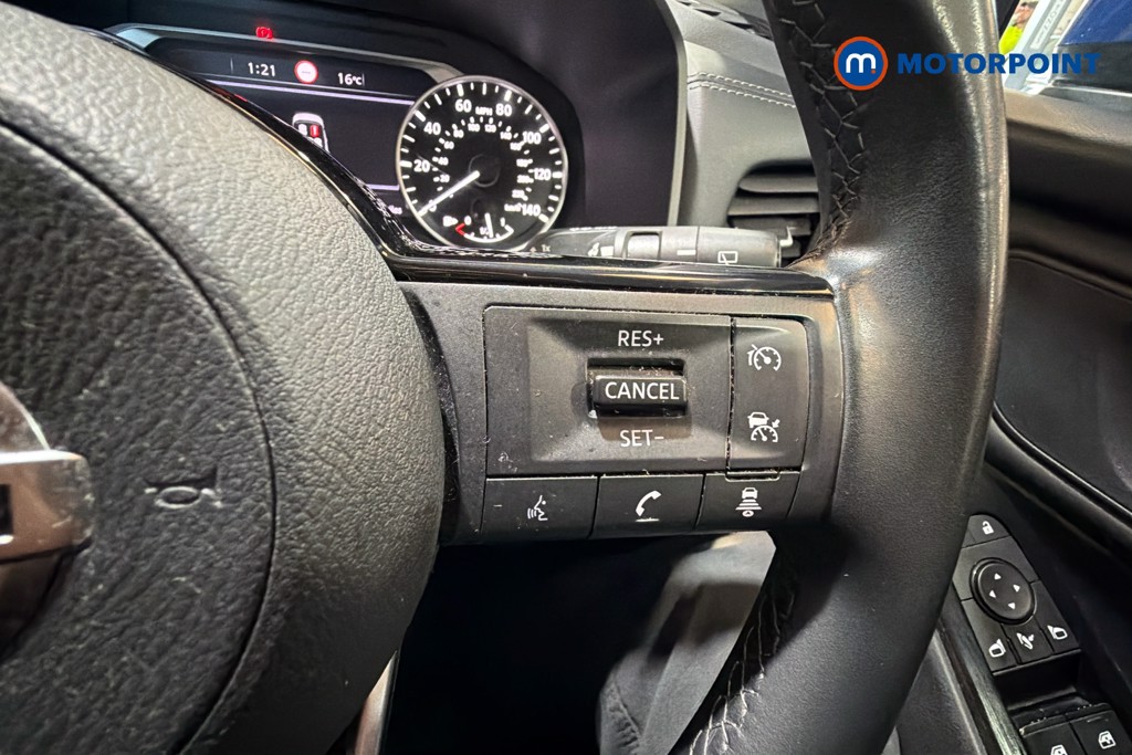 Nissan Qashqai Acenta Premium Manual Petrol SUV - Stock Number (1631774) - 4th supplementary image