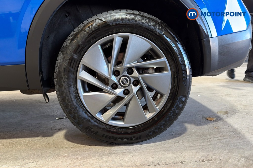 Nissan Qashqai Acenta Premium Manual Petrol SUV - Stock Number (1631774) - 48th supplementary image