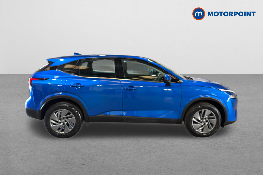 Nissan Qashqai Acenta Premium Manual Petrol SUV - Stock Number (1631774) - Drivers side