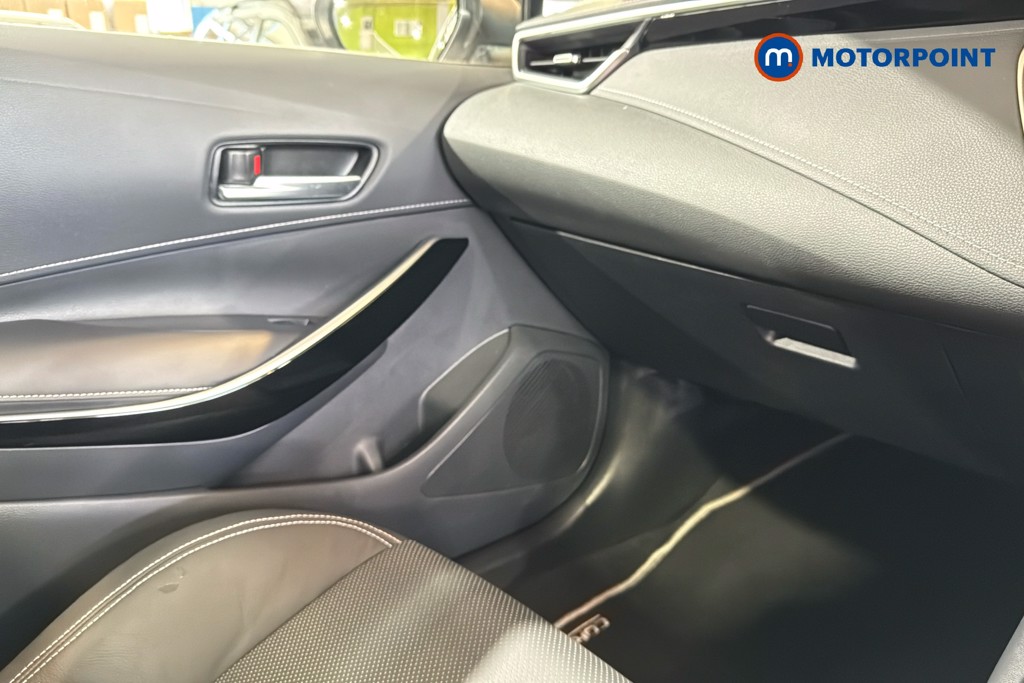 Toyota Corolla Excel Automatic Petrol-Electric Hybrid Hatchback - Stock Number (1632275) - 11th supplementary image