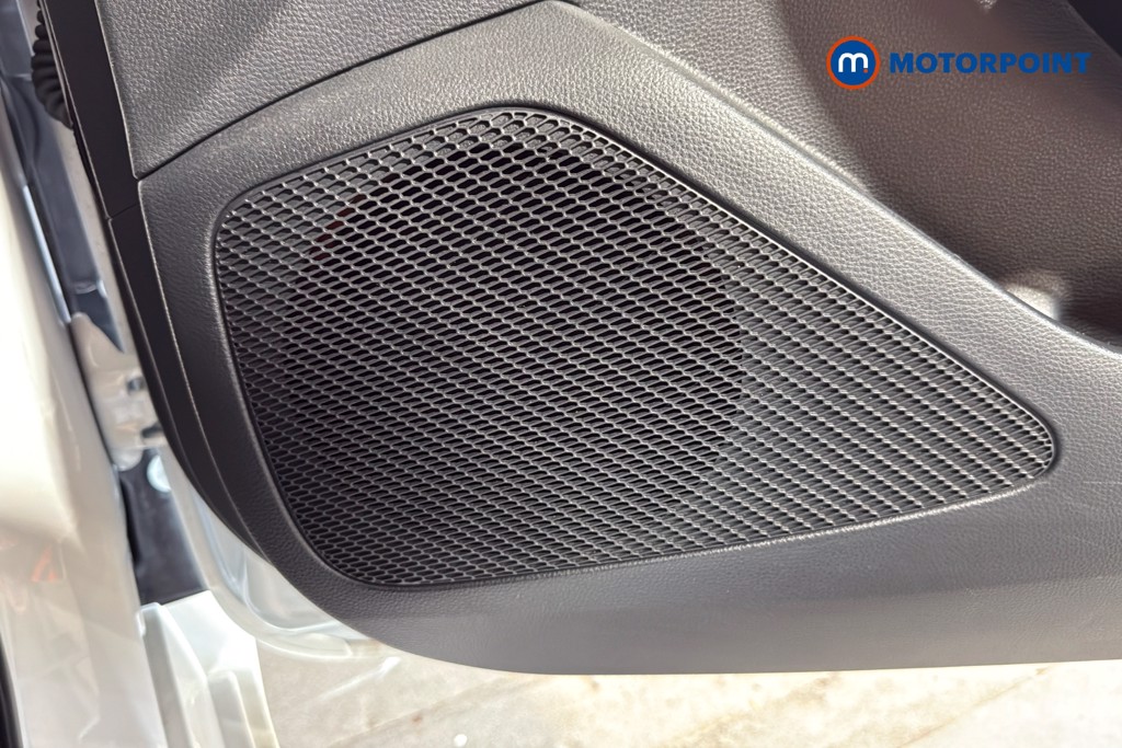 Toyota Corolla Excel Automatic Petrol-Electric Hybrid Hatchback - Stock Number (1632275) - 21st supplementary image