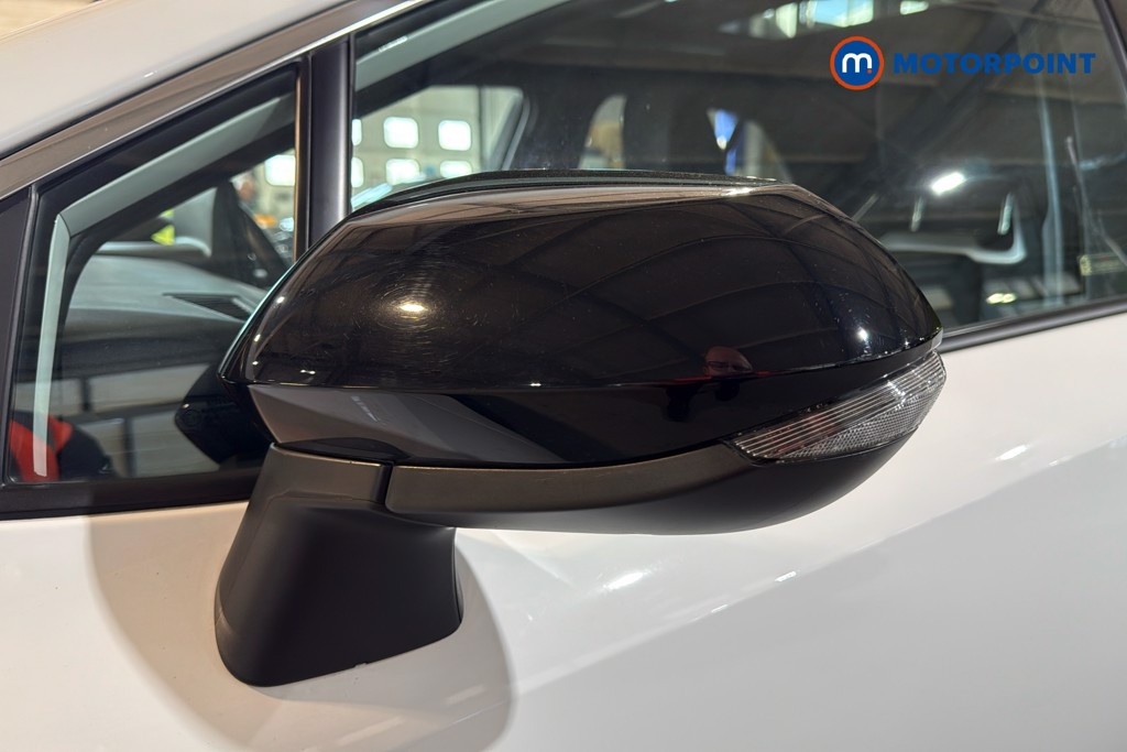 Toyota Corolla Excel Automatic Petrol-Electric Hybrid Hatchback - Stock Number (1632275) - 43rd supplementary image