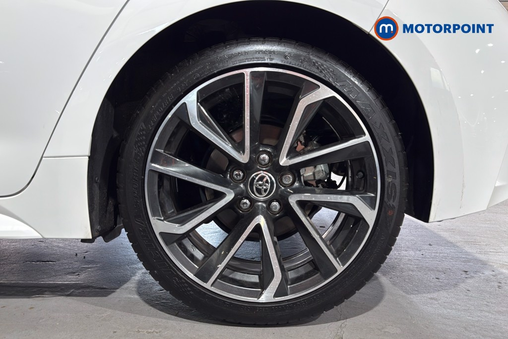 Toyota Corolla Excel Automatic Petrol-Electric Hybrid Hatchback - Stock Number (1632275) - 48th supplementary image