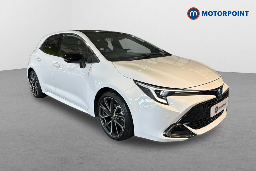 Toyota Corolla Excel Automatic Petrol-Electric Hybrid Hatchback - Stock Number (1632275) - Drivers side front corner