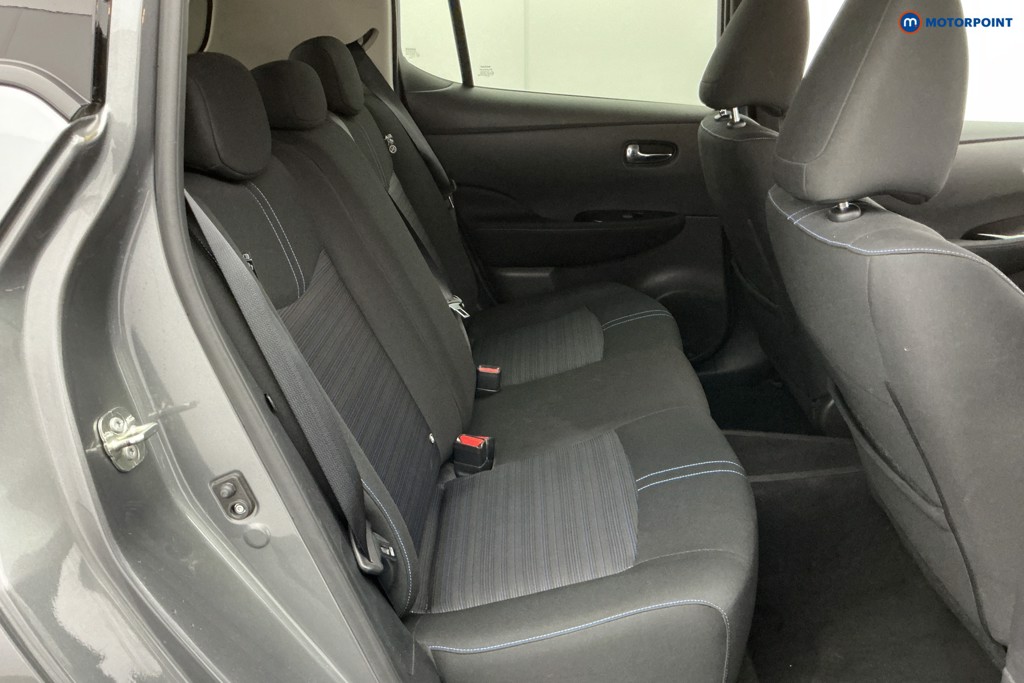 Nissan Leaf N-Connecta Automatic Electric Hatchback - Stock Number (1632594) - 5th supplementary image