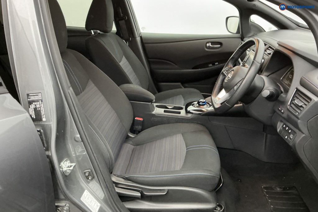 Nissan Leaf N-Connecta Automatic Electric Hatchback - Stock Number (1632594) - 6th supplementary image