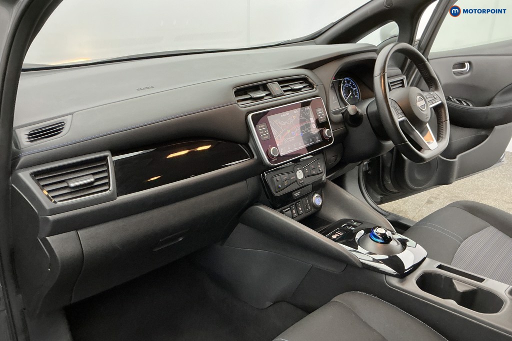 Nissan Leaf N-Connecta Automatic Electric Hatchback - Stock Number (1632594) - 9th supplementary image