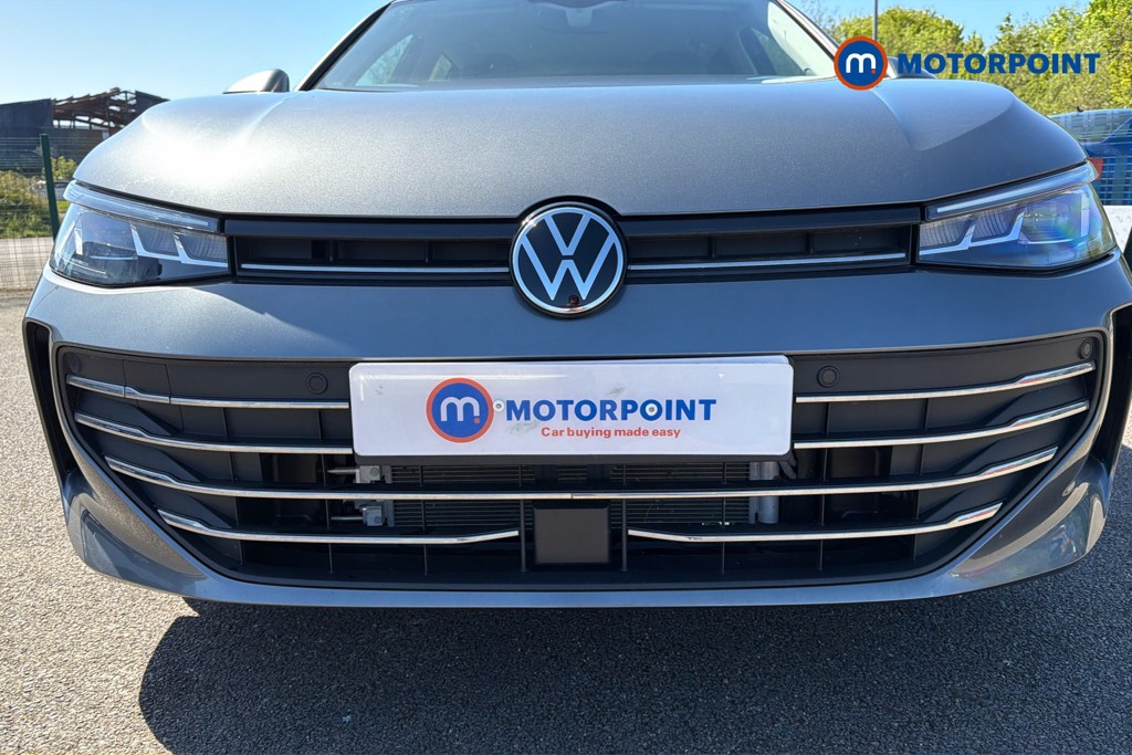 Volkswagen Passat Life Automatic Petrol Plug-In Hybrid Estate - Stock Number (1632882) - 45th supplementary image
