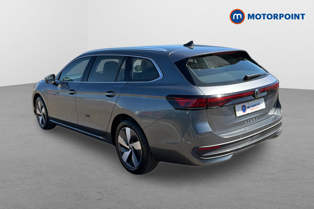 Volkswagen Passat Life Automatic Petrol Plug-In Hybrid Estate - Stock Number (1632882) - Passenger side rear corner
