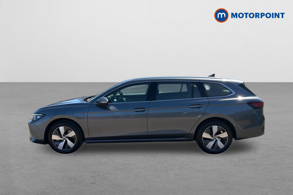 Volkswagen Passat Life Automatic Petrol Plug-In Hybrid Estate - Stock Number (1632882) - Passenger side