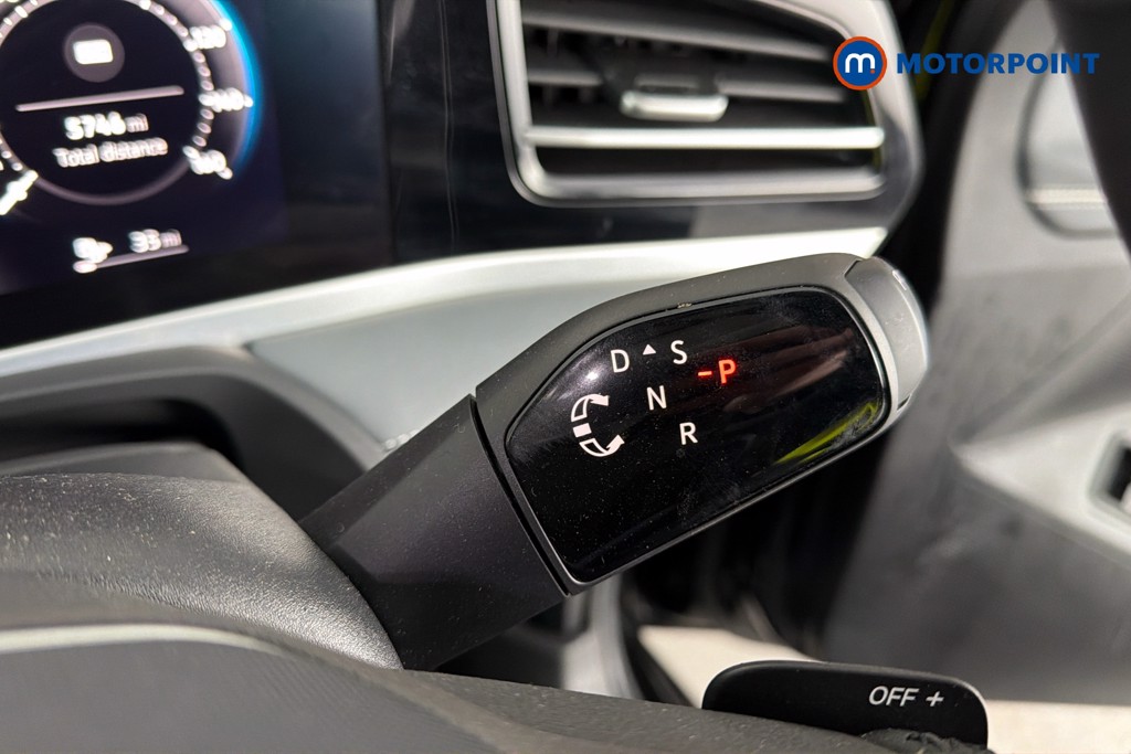 Volkswagen Passat Life Automatic Petrol Plug-In Hybrid Estate - Stock Number (1632891) - 7th supplementary image