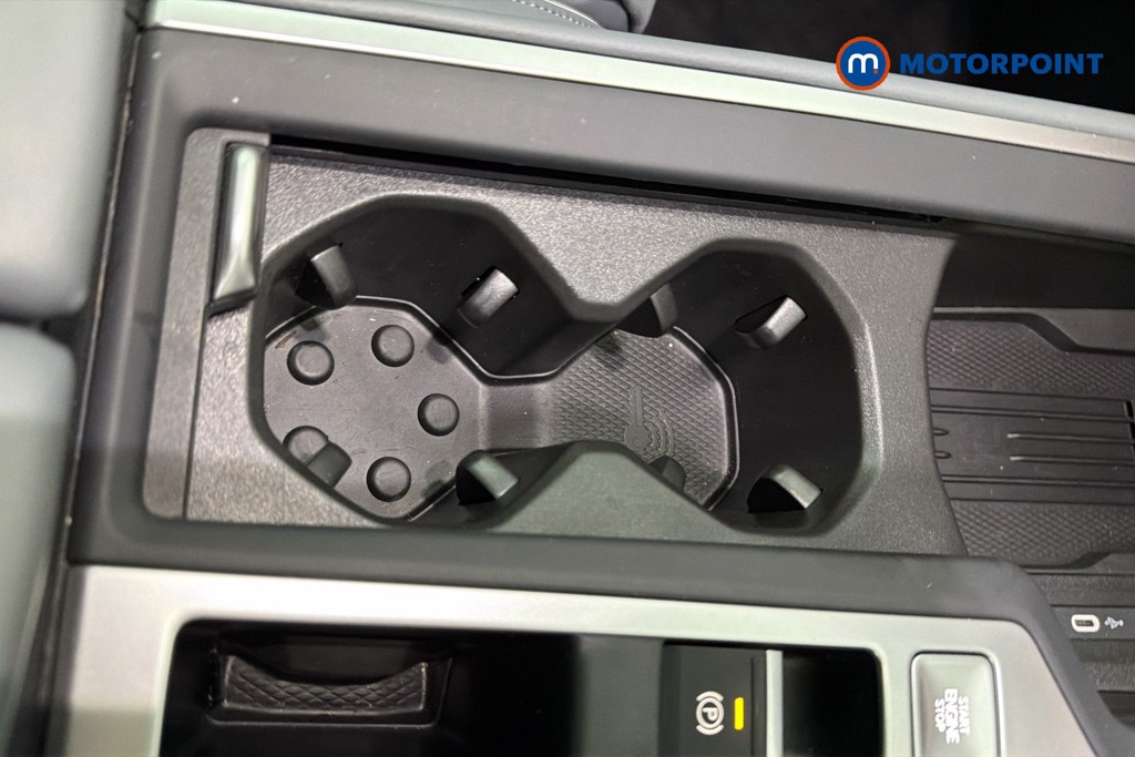 Volkswagen Passat Life Automatic Petrol Plug-In Hybrid Estate - Stock Number (1632891) - 16th supplementary image