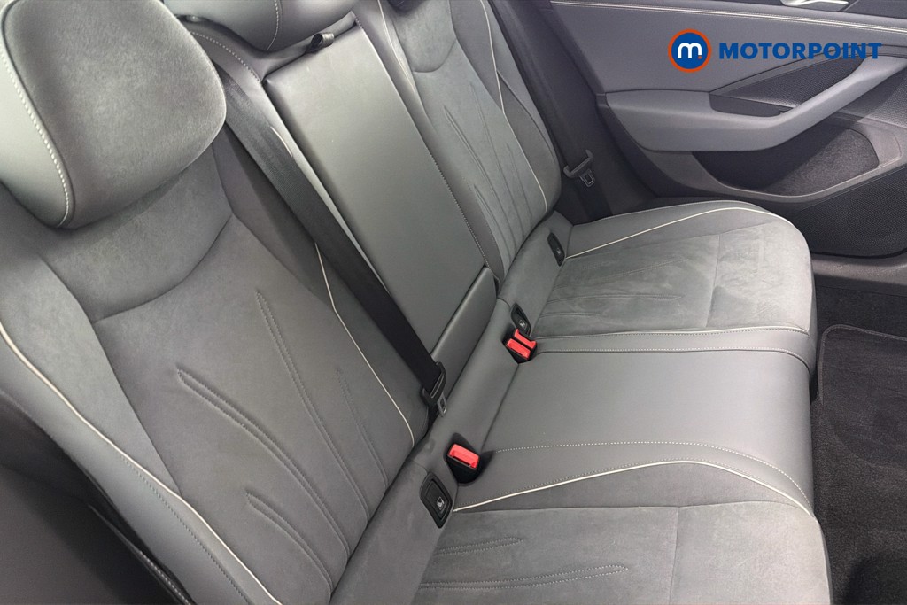 Volkswagen Passat Life Automatic Petrol Plug-In Hybrid Estate - Stock Number (1632891) - 28th supplementary image