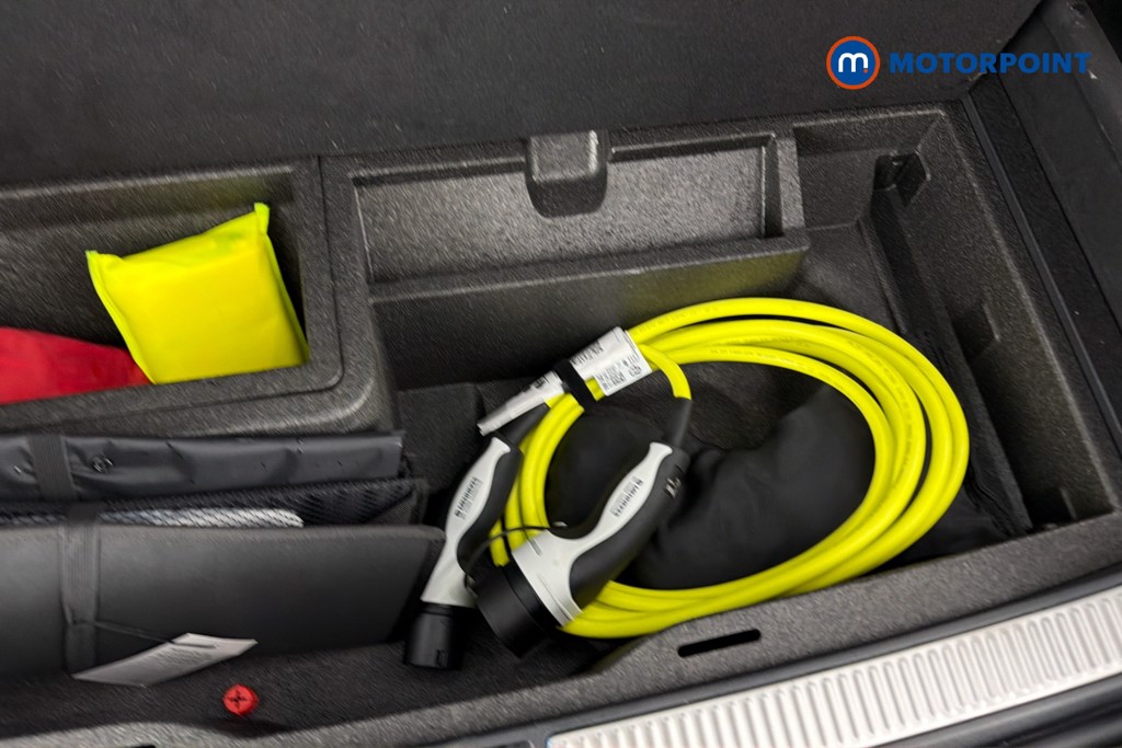 Volkswagen Passat Life Automatic Petrol Plug-In Hybrid Estate - Stock Number (1632891) - 34th supplementary image