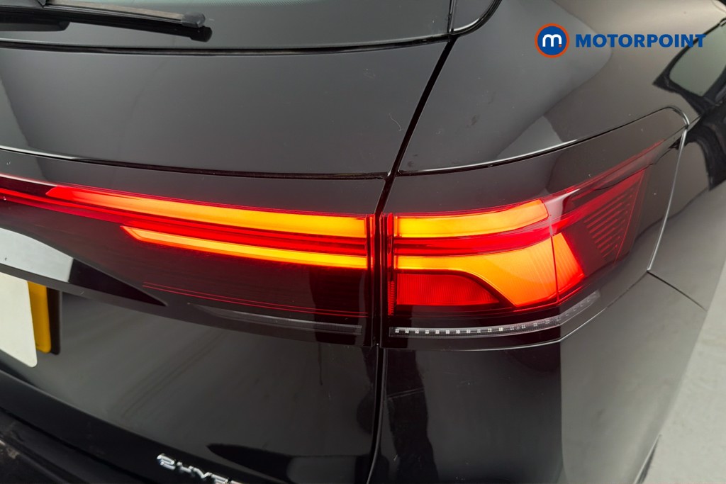 Volkswagen Passat Life Automatic Petrol Plug-In Hybrid Estate - Stock Number (1632891) - 38th supplementary image