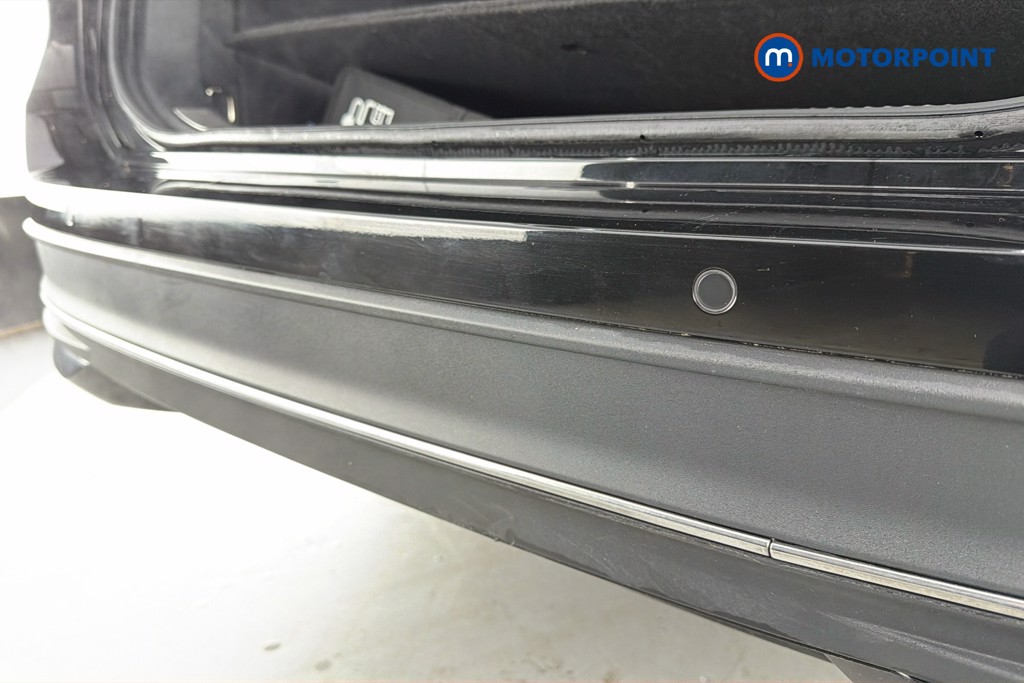 Volkswagen Passat Life Automatic Petrol Plug-In Hybrid Estate - Stock Number (1632891) - 40th supplementary image