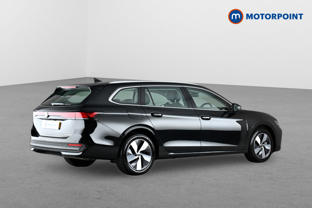 Volkswagen Passat Life Automatic Petrol Plug-In Hybrid Estate - Stock Number (1632891) - Drivers side rear corner