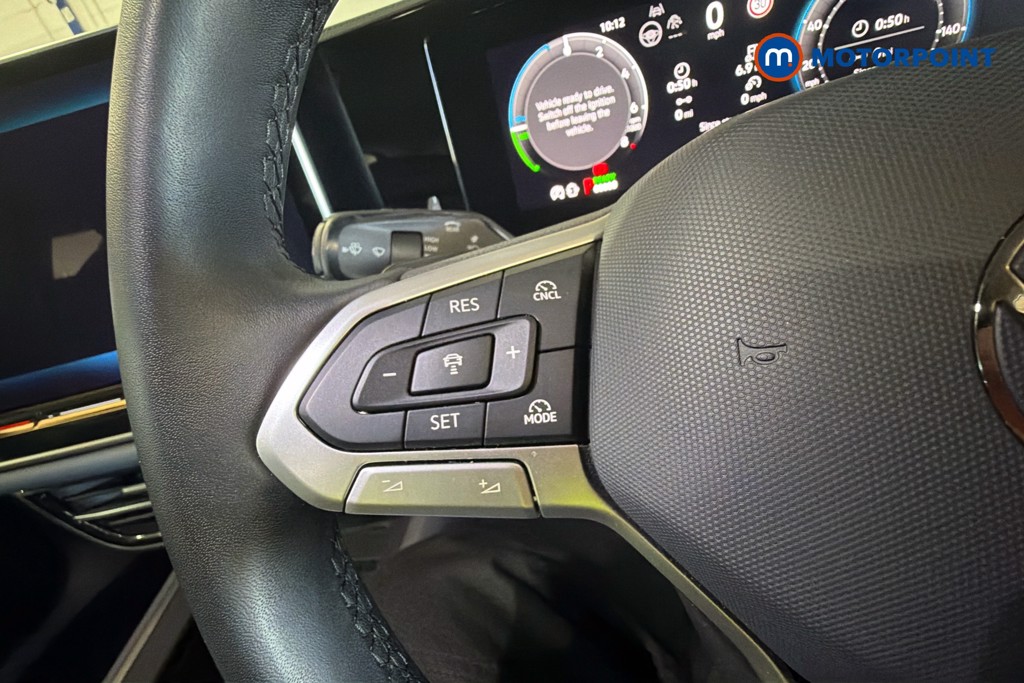 Volkswagen Passat Life Automatic Petrol Plug-In Hybrid Estate - Stock Number (1632907) - 3rd supplementary image