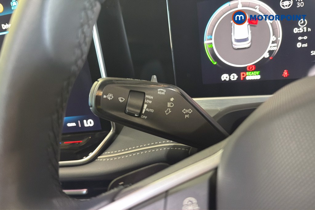 Volkswagen Passat Life Automatic Petrol Plug-In Hybrid Estate - Stock Number (1632907) - 6th supplementary image