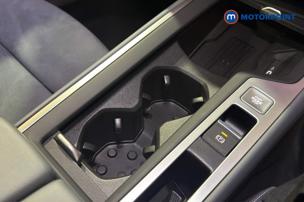 Volkswagen Passat Life Automatic Petrol Plug-In Hybrid Estate - Stock Number (1632907) - 16th supplementary image