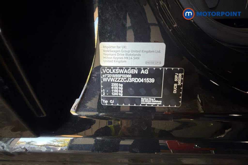 Volkswagen Passat Life Automatic Petrol Plug-In Hybrid Estate - Stock Number (1632907) - 19th supplementary image
