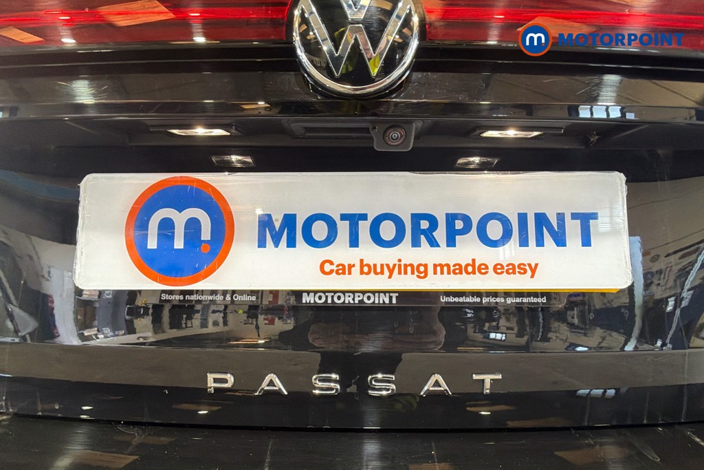 Volkswagen Passat Life Automatic Petrol Plug-In Hybrid Estate - Stock Number (1632907) - 36th supplementary image