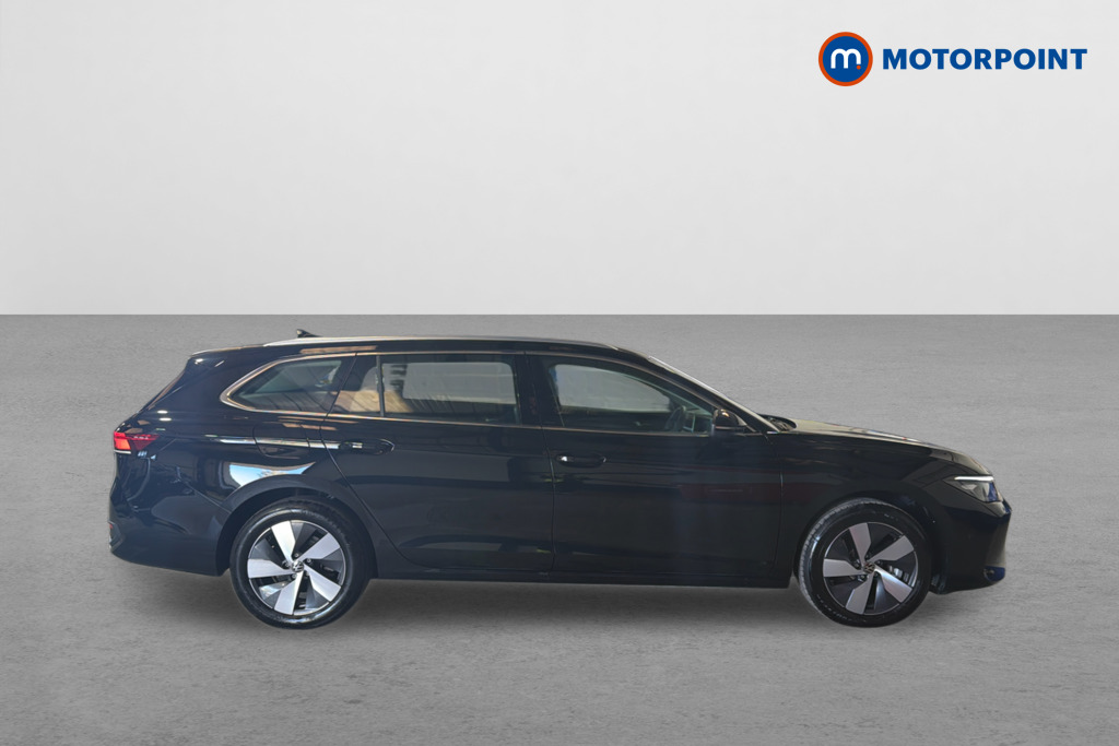 Volkswagen Passat Life Automatic Petrol Plug-In Hybrid Estate - Stock Number (1632907) - Drivers side