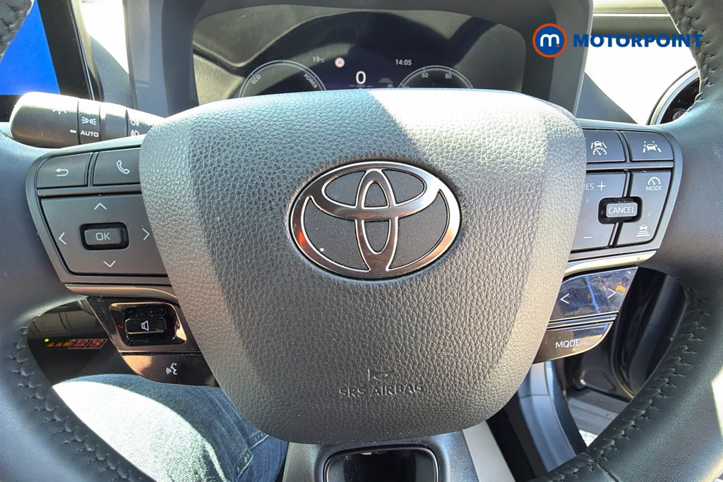 Toyota C-Hr Design Automatic Petrol Plug-In Hybrid SUV - Stock Number (1632941) - 5th supplementary image