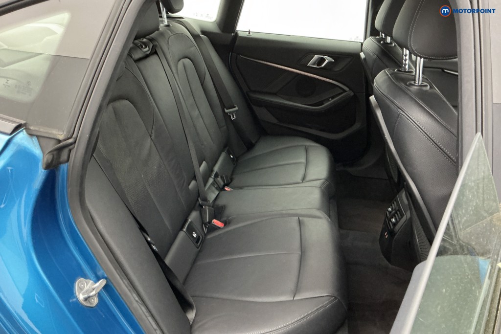 BMW 2 Series M Sport Manual Petrol Saloon - Stock Number (1632953) - 4th supplementary image