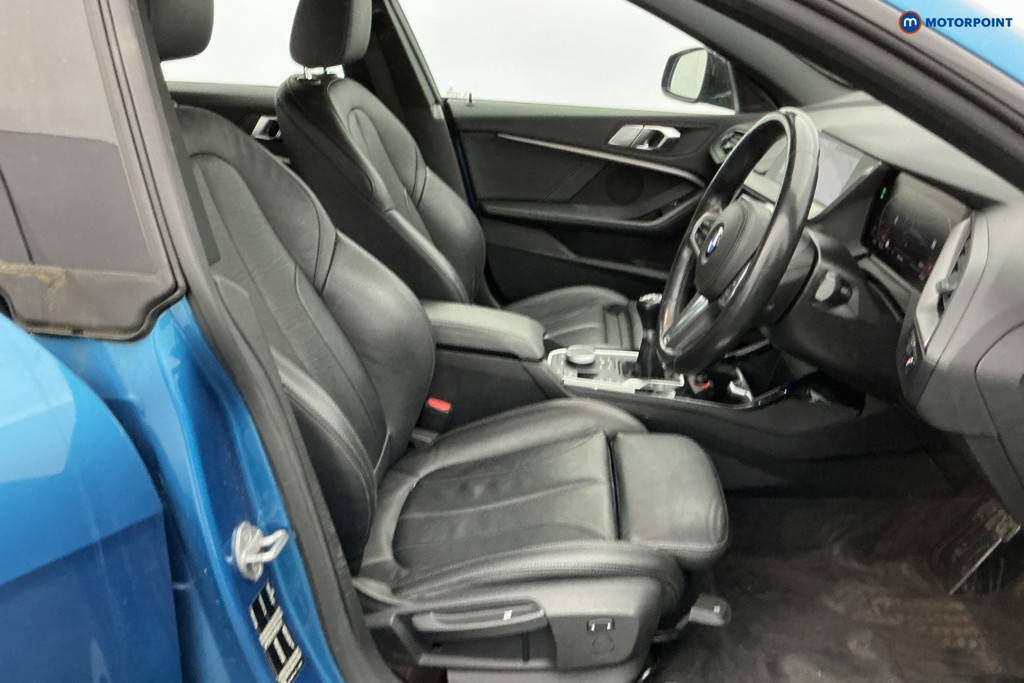 BMW 2 Series M Sport Manual Petrol Saloon - Stock Number (1632953) - 6th supplementary image