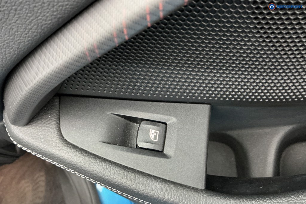 BMW 2 Series M Sport Manual Petrol Saloon - Stock Number (1632953) - 29th supplementary image