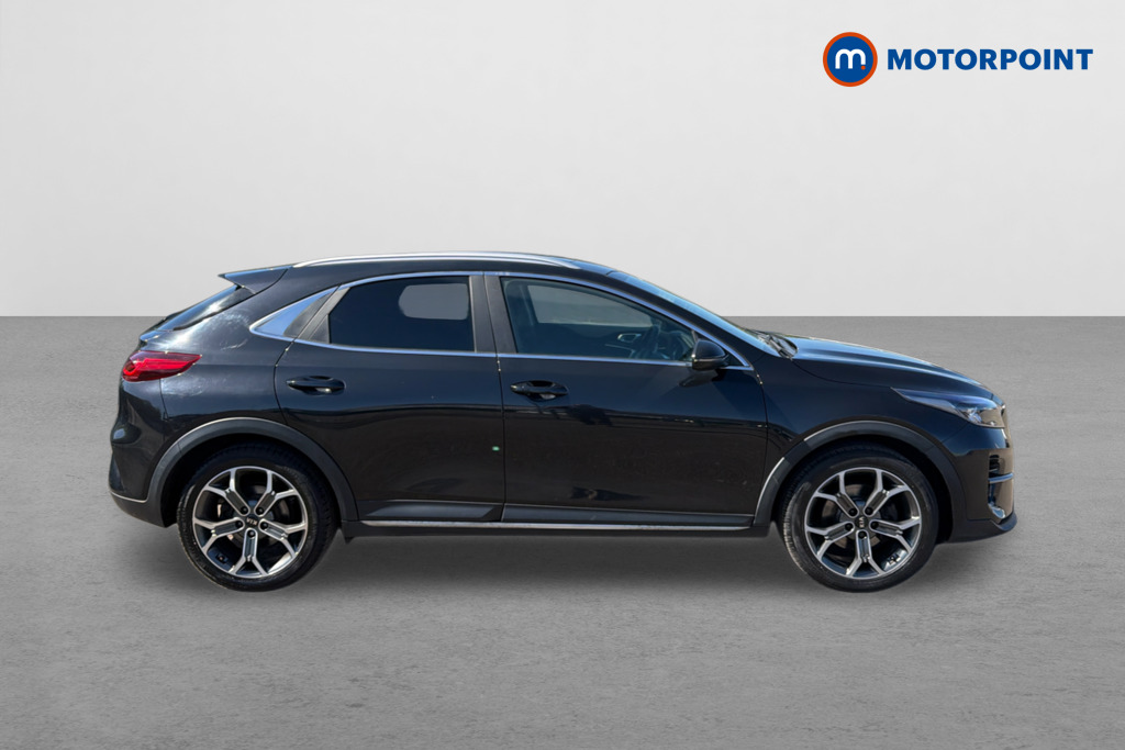 KIA Xceed 3 Manual Petrol Hatchback - Stock Number (1633460) - Drivers side