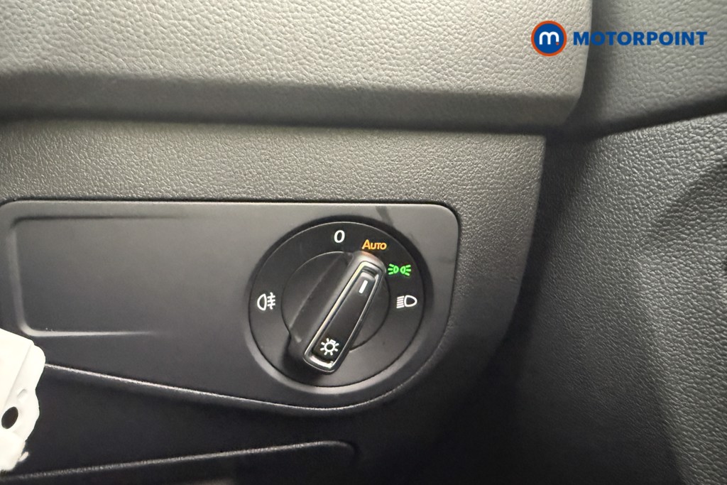 Volkswagen Tiguan Life Automatic Petrol SUV - Stock Number (1633674) - 17th supplementary image
