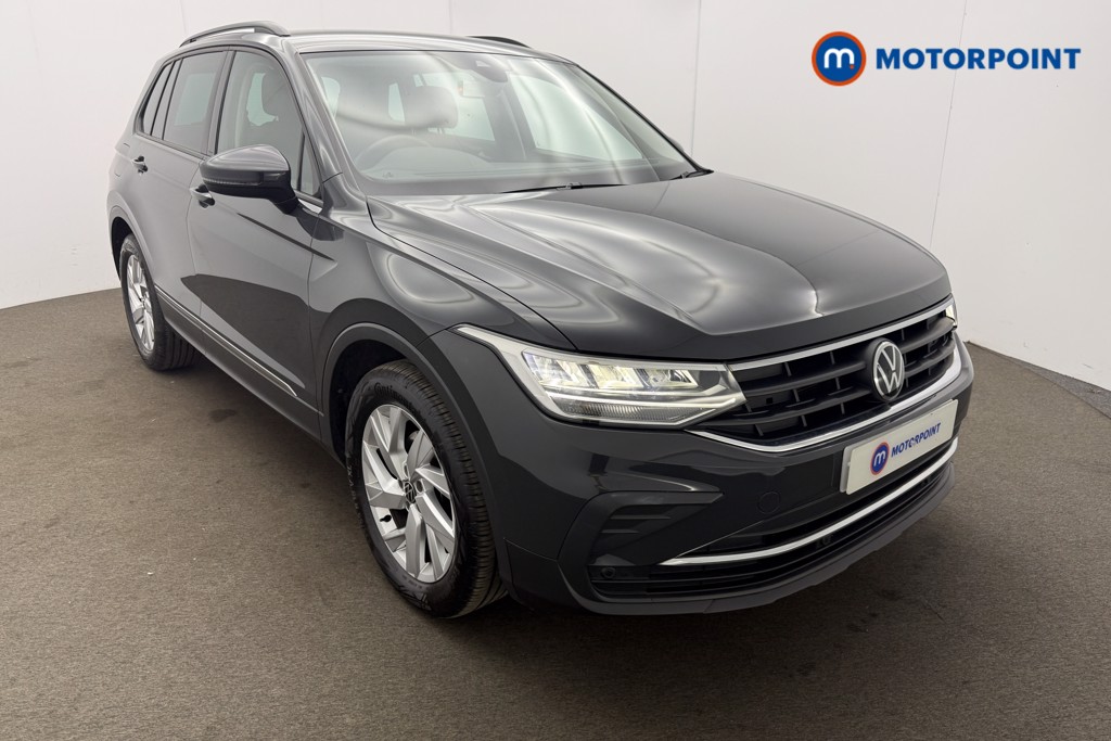 Volkswagen Tiguan Life Automatic Petrol SUV - Stock Number (1633674) - 19th supplementary image