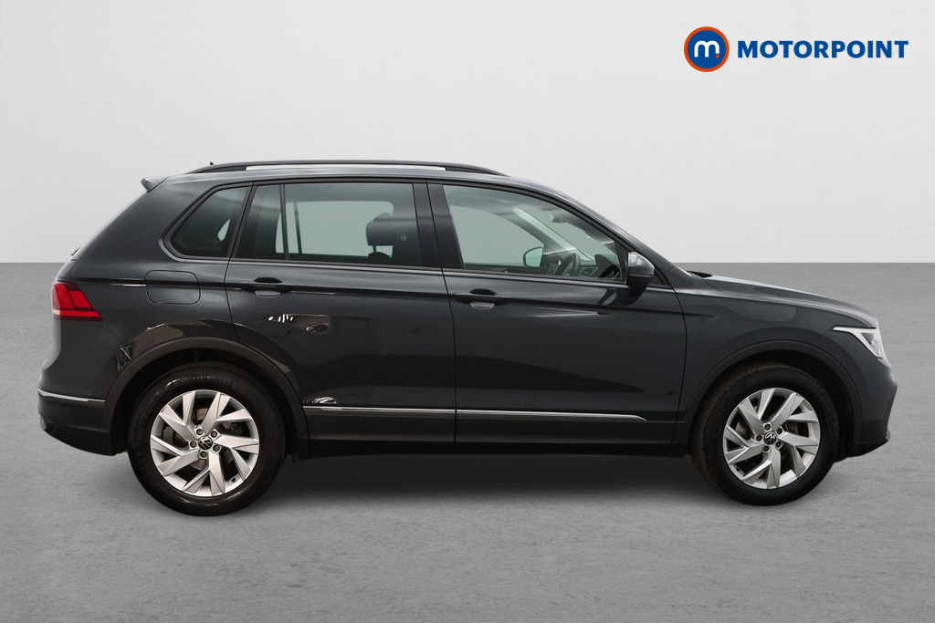 Volkswagen Tiguan Life Automatic Petrol SUV - Stock Number (1633674) - Drivers side