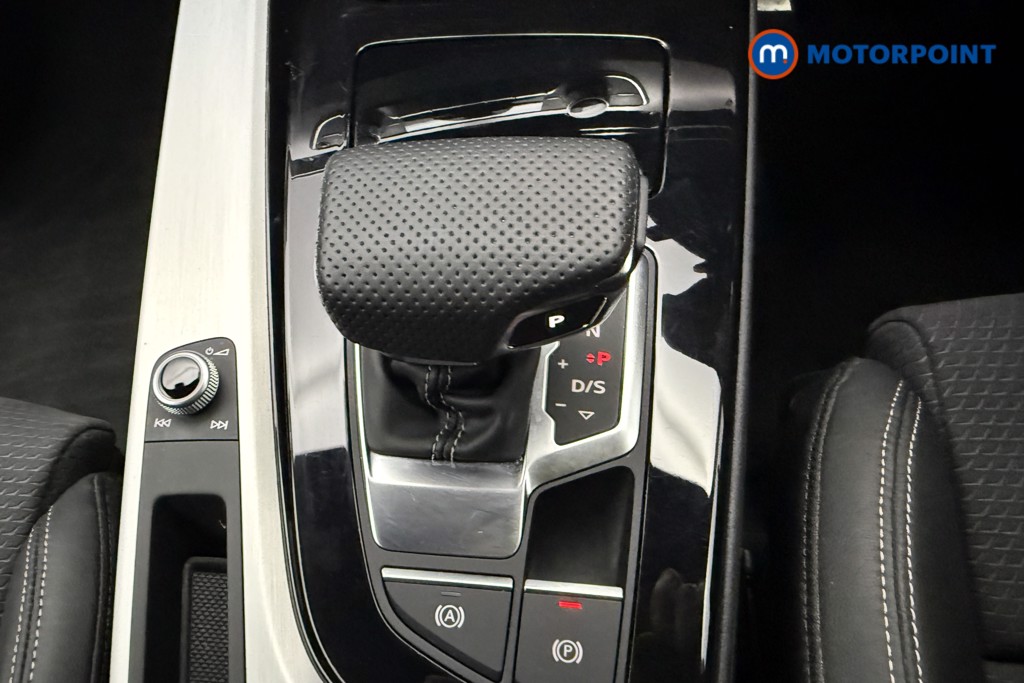 Audi A4 S Line Automatic Petrol Estate - Stock Number (1633852) - 7th supplementary image