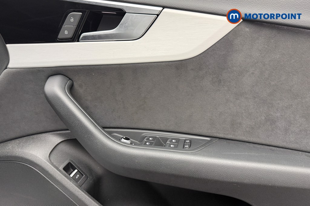 Audi A4 S Line Automatic Petrol Estate - Stock Number (1633852) - 18th supplementary image