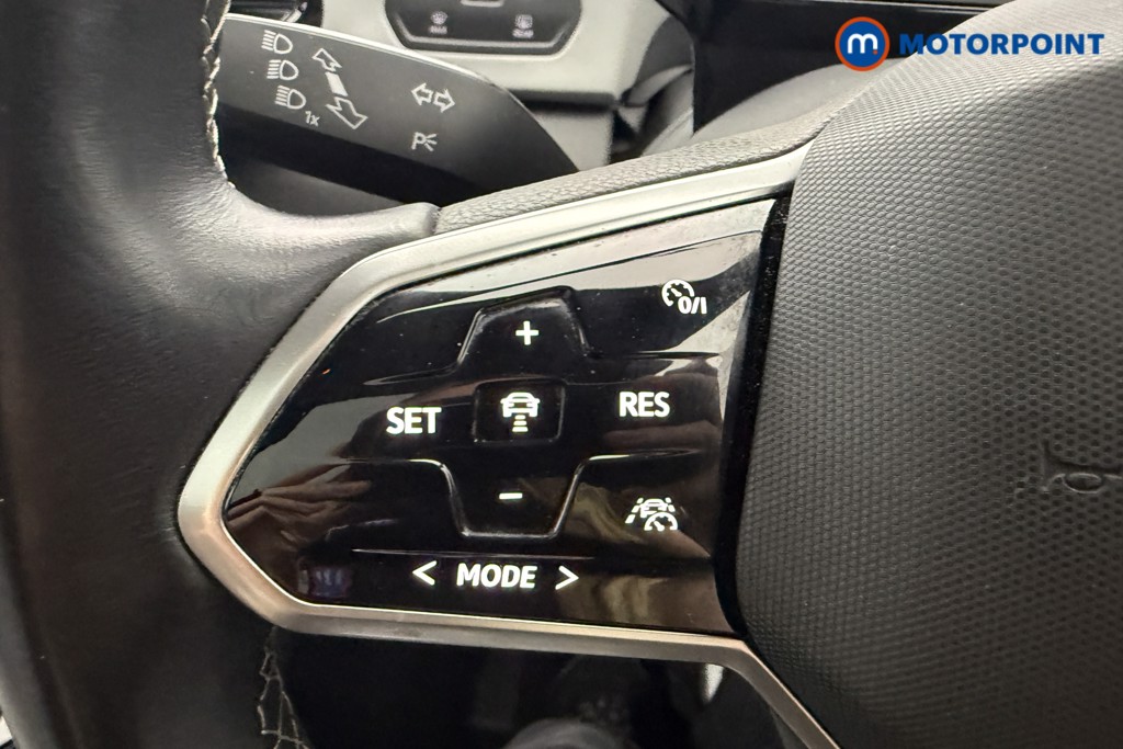 Volkswagen Id.3 Max Pro Automatic Electric Hatchback - Stock Number (1633857) - 6th supplementary image