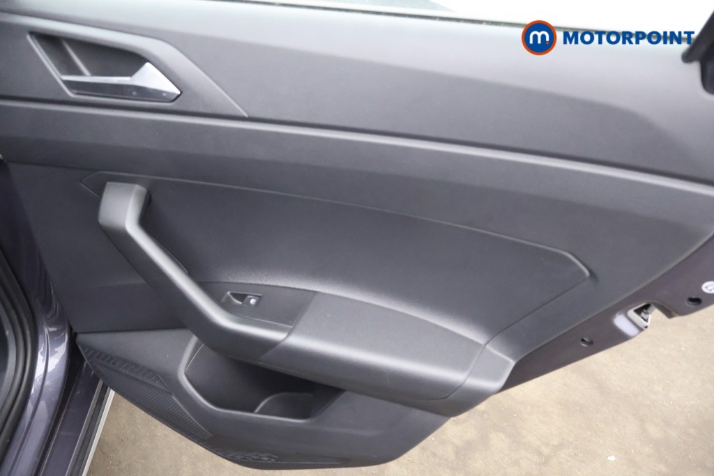 Volkswagen Taigo Life Manual Petrol SUV - Stock Number (1633915) - 16th supplementary image