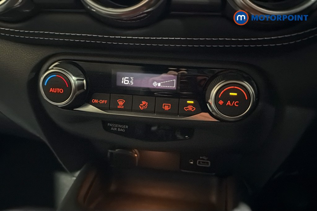 Nissan Juke N-Connecta Manual Petrol SUV - Stock Number (1634077) - 12th supplementary image