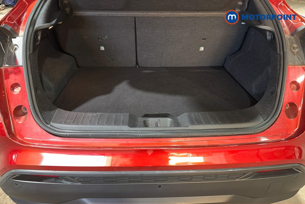 Nissan Juke N-Connecta Manual Petrol SUV - Stock Number (1634077) - 33rd supplementary image